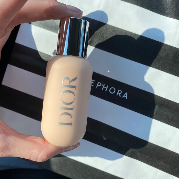 Dior Backstage Foundation - Picture 1 of 5